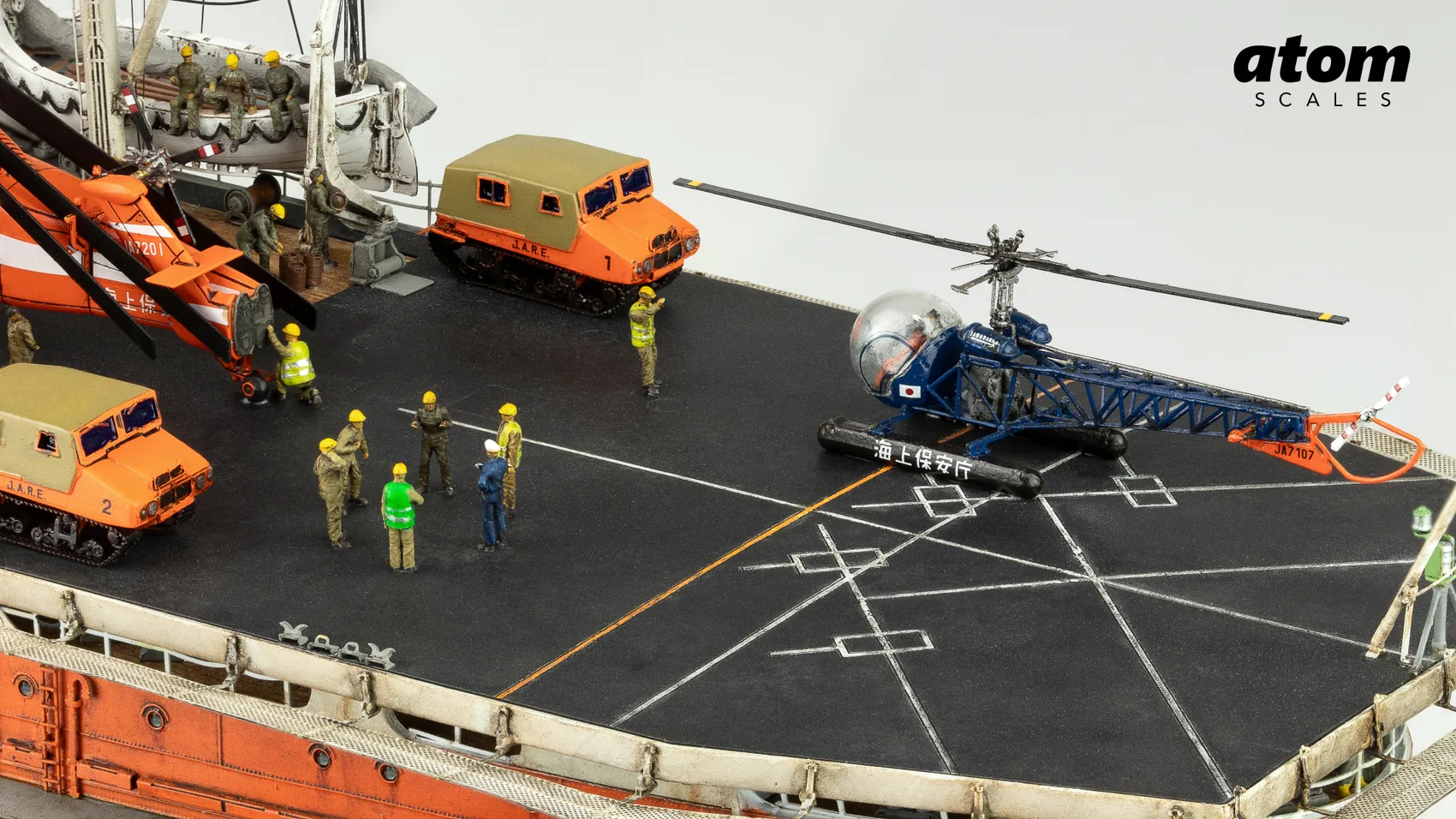 Antarctica Observation Ship Sōya 1/250 by SQ Model Maker (photo: Atom Scales)