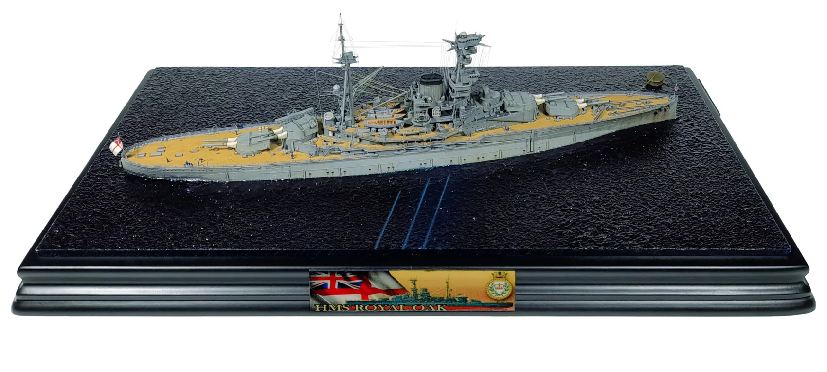 HMS Royal Oak 1/700 by Ramir Durá