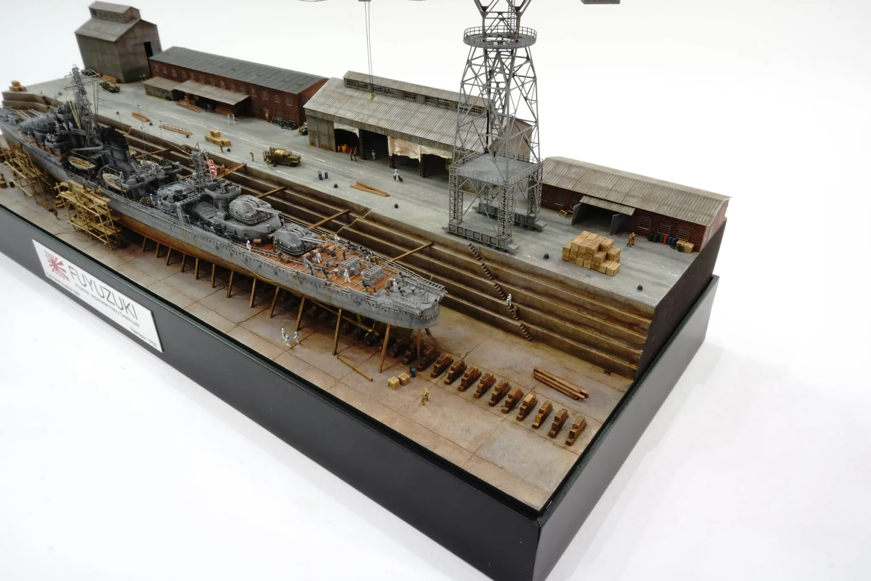 Fuyuzuki 1945, Kure Naval Arsenal — 1/700 by Mariusz Bej