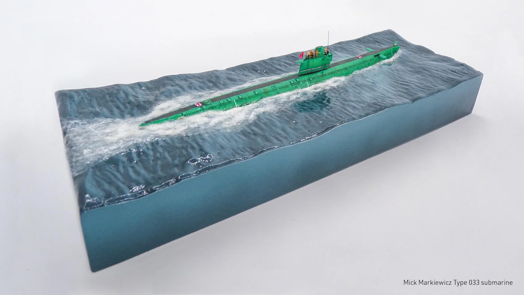 Type 033 Submarine 1/700 by Mick Markiewicz